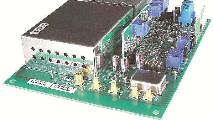 Piezo Controllers & Drivers for Nanopositioning Systems